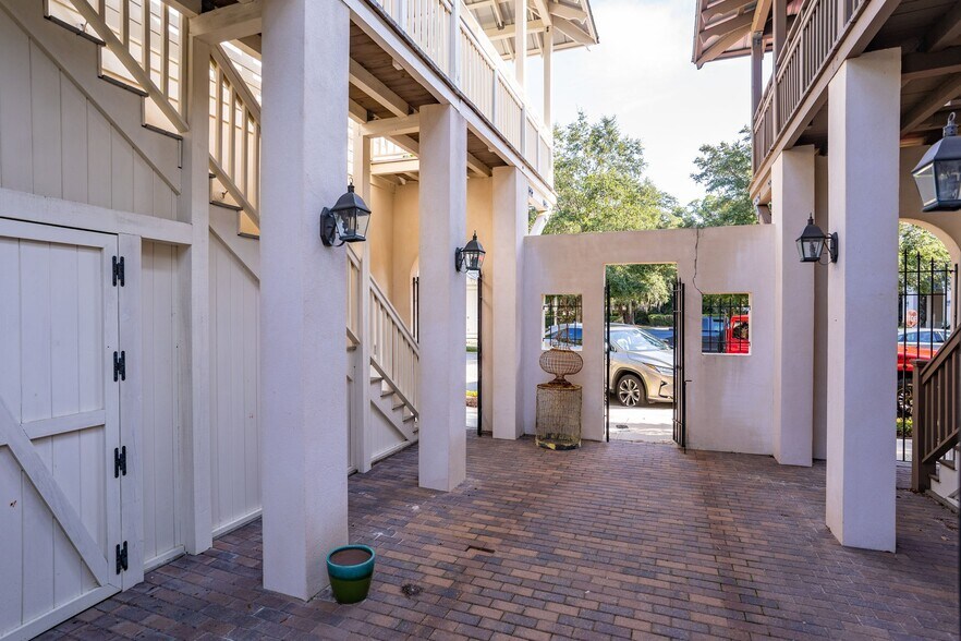 More Photos Of 12 Celadon Dr, Beaufort Storefront Retail Office For Sale