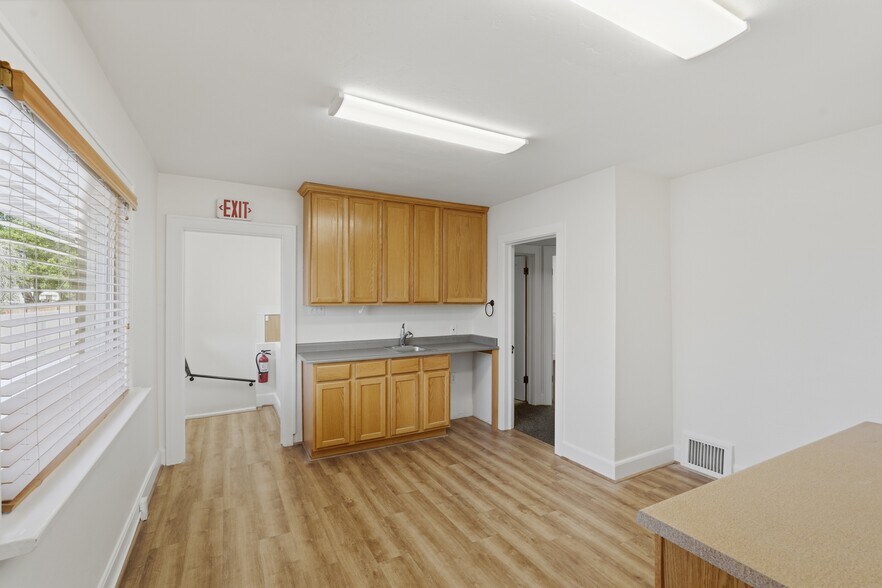 More Photos Of 2155 E 3300 S, Salt Lake City Medical For Lease