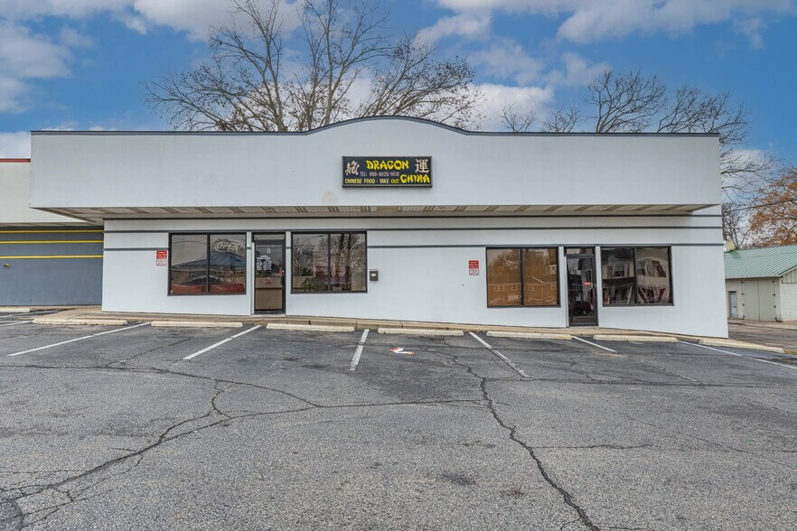 More Photos Of 4 E State St, Trenton Fast Food For Sale