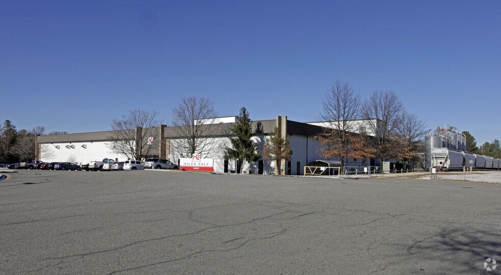 More Photos Of 2800 Sprouse Dr, Richmond Manufacturing For Lease