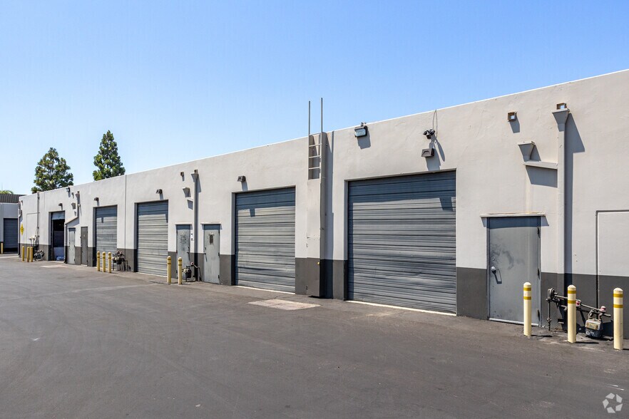 More Photos Of 1440 S State College Blvd, Anaheim Unknown For Lease