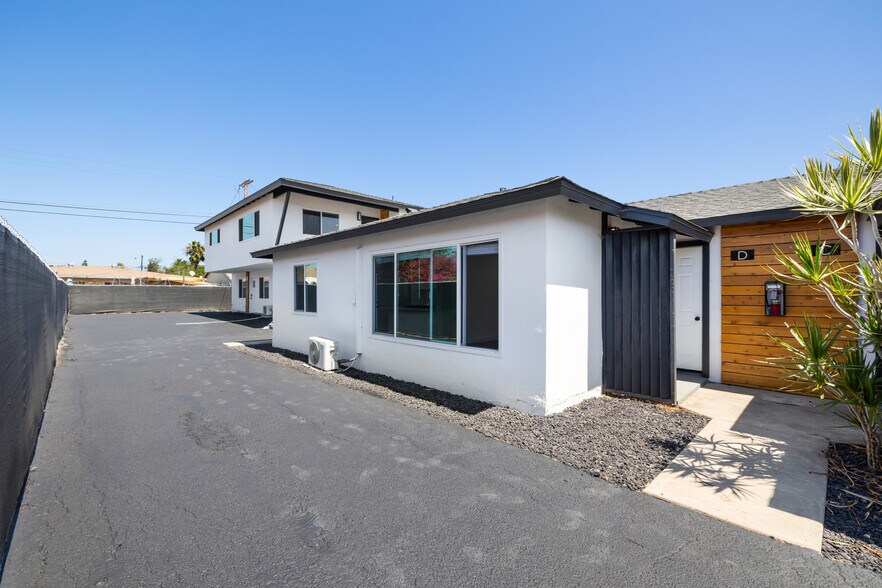 More Photos Of 569 Park Way, Chula Vista Apartments For Sale