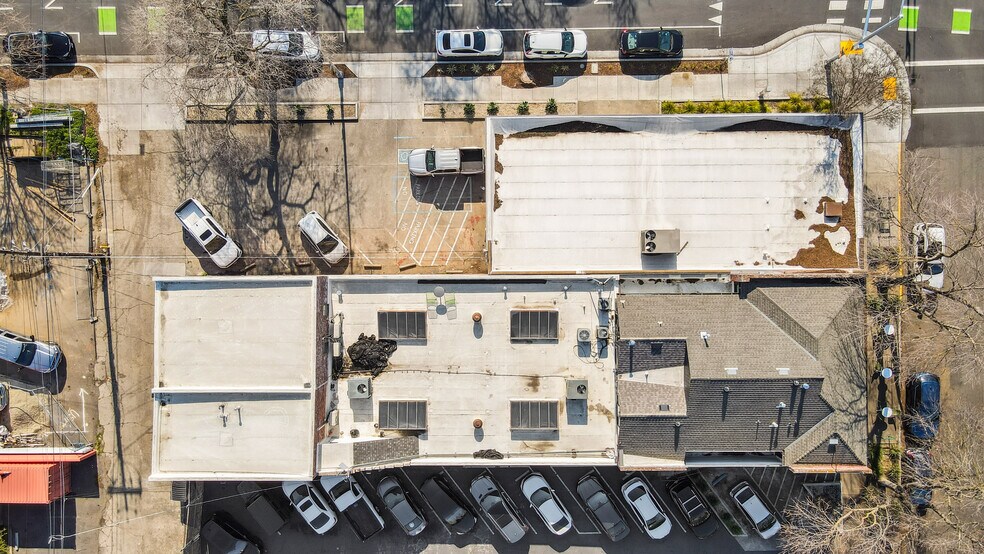More Photos Of 1701 Broadway, Sacramento General Retail For Sale