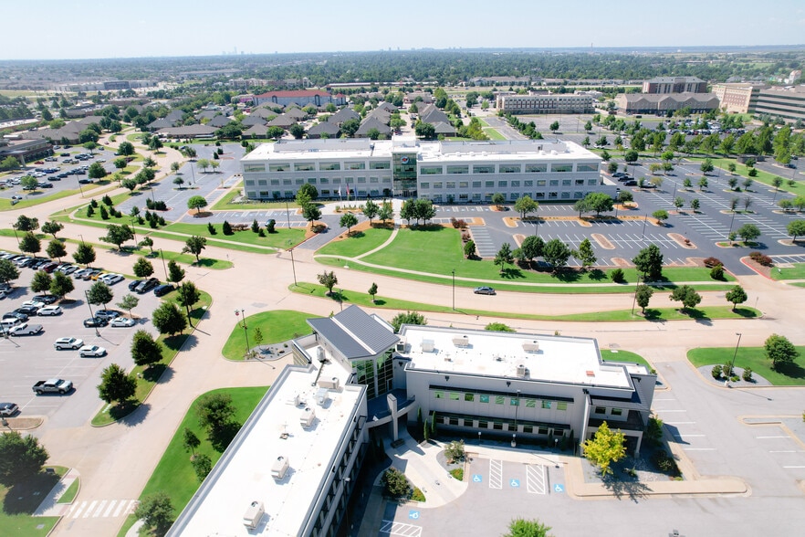 More Photos Of 3100 Quail Springs Pky, Oklahoma City Office For Lease