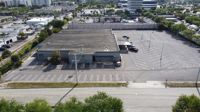 More Photos Of 2500 N Florida Mango Rd, West Palm Beach Freestanding For Sale