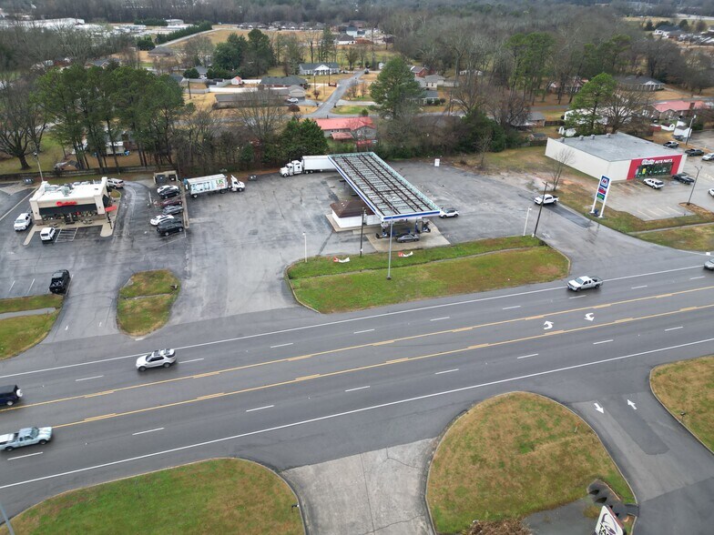 More Photos Of 11871 AL Highway 157, Moulton Freestanding For Sale