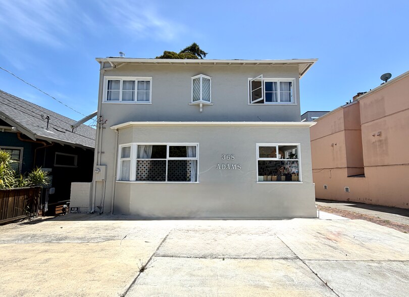 More Photos Of 368 Adams St, Oakland Apartments For Sale