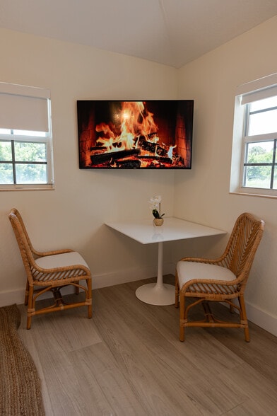More Photos Of 2502 Tamarind Dr, Hutchinson Island Hotel For Sale