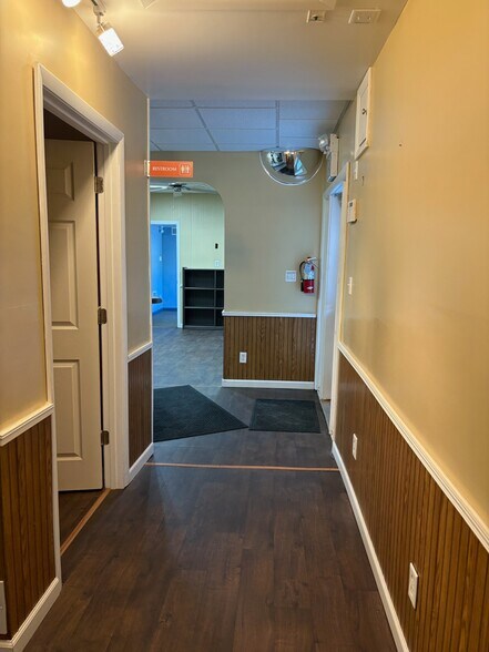 More Photos Of 6662 W Johnson Rd, La Porte Light Distribution For Lease