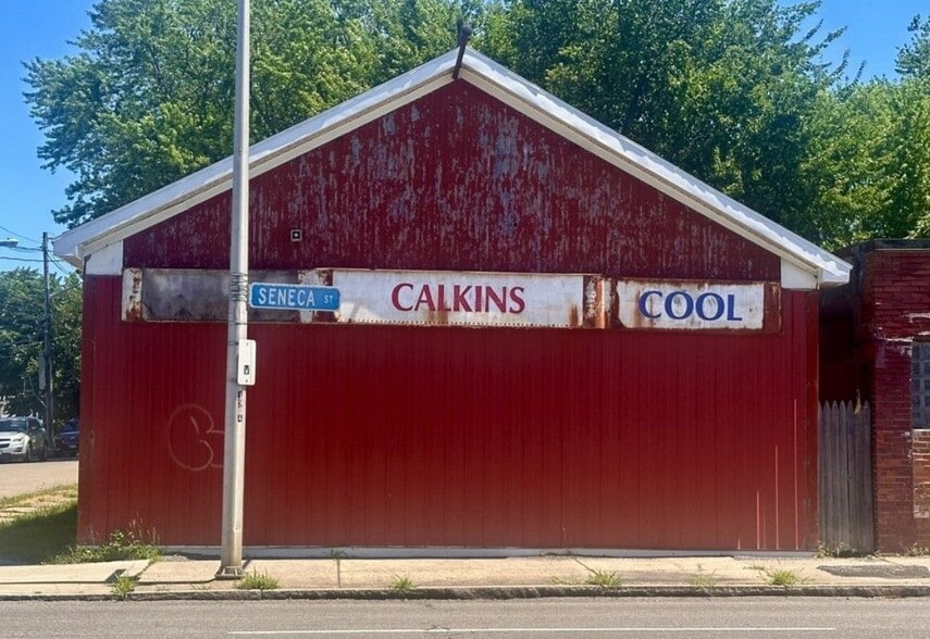 Primary Photo Of 1572 Seneca St, Buffalo Warehouse For Sale