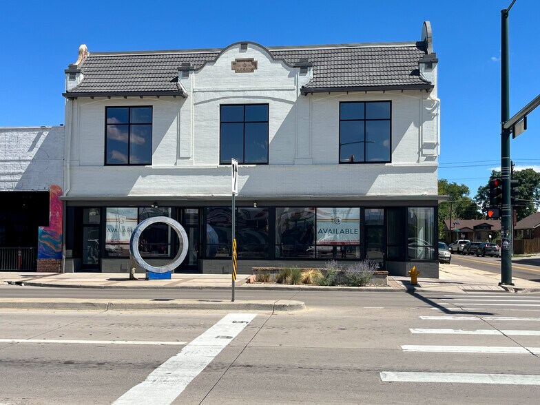 More Photos Of 15 E Iowa Ave, Denver Storefront For Lease