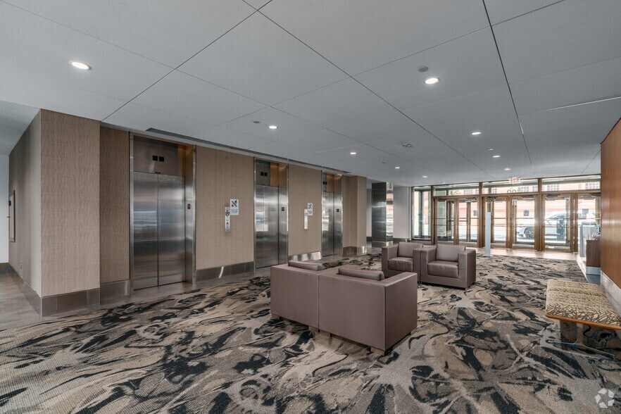 More Photos Of 800 N King St, Wilmington Office For Lease