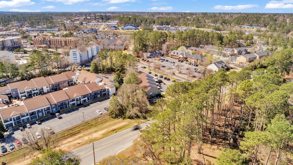 More Photos Of 202-212 Hudson Trce, Augusta Medical For Lease