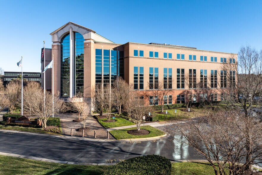 Primary Photo Of 477 Viking Dr, Virginia Beach Office For Lease