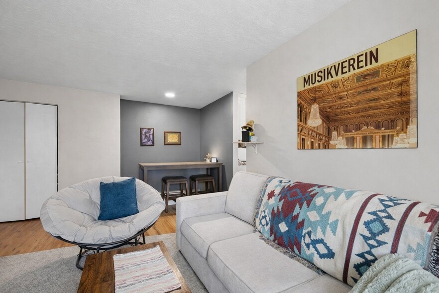 More Photos Of 540 W College St, Oberlin Apartments For Sale