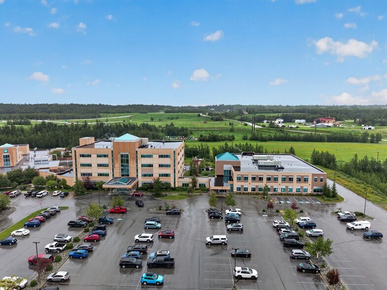 More Photos Of 2490 S Woodworth Loop, Palmer Medical For Lease