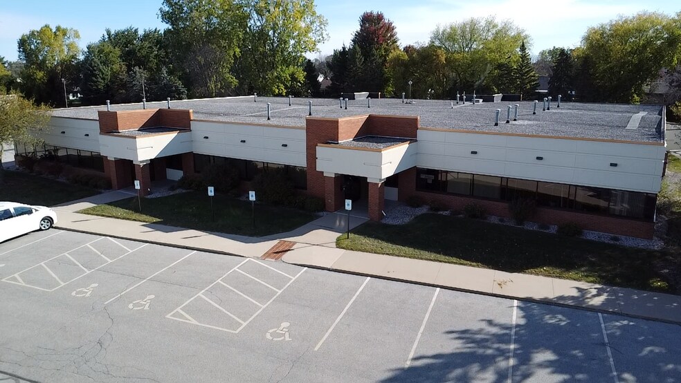 Primary Photo Of 14 Tri Park Way, Appleton Office For Sale