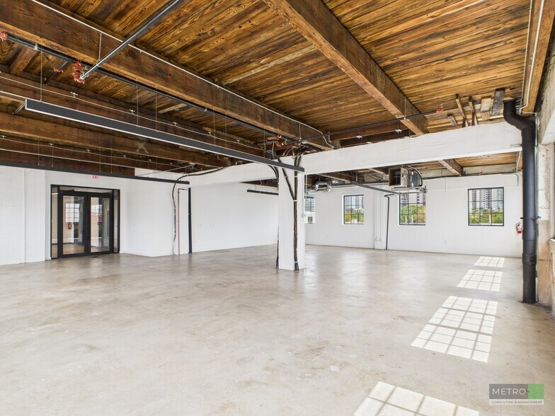 More Photos Of 2509 N Miami Ave, Miami Loft Creative Space For Lease