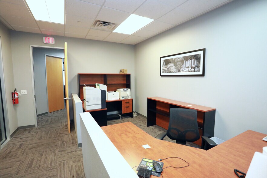 More Photos Of 2875 St Rose Pky, Henderson Medical For Lease