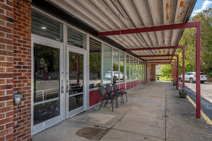 More Photos Of 600-606 Sherrill Rd, Sherrill General Retail For Sale