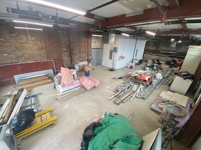 More Photos Of 264 41st St, Brooklyn Warehouse For Lease