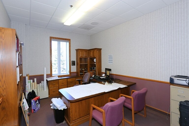 More Photos Of 1515 N Sanborn Blvd, Mitchell Office For Sale