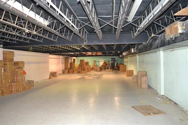 More Photos Of 413 Convent Ave, Laredo Storefront Retail Office For Sale