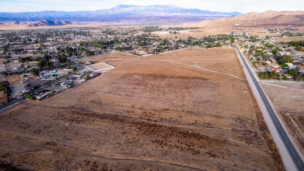 More Photos Of 0 Gibson Ave & Montgomery ave, Nuevo Land For Sale