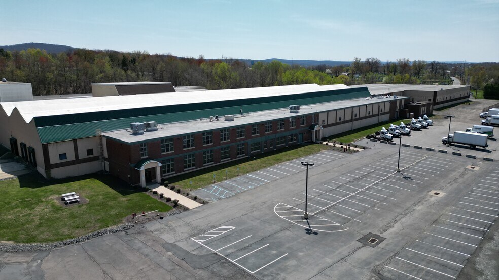 More Photos Of 600 Sanders St, Scranton Warehouse For Sale