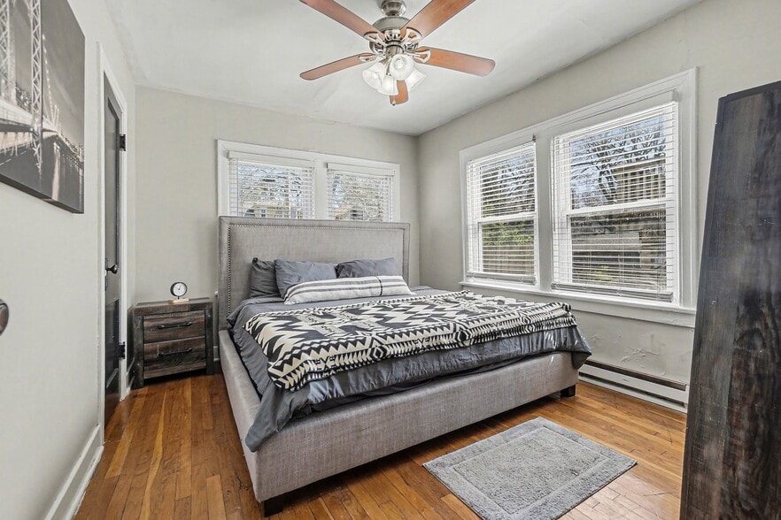 More Photos Of 4009-4015 Charlotte St, Kansas City Apartments For Sale