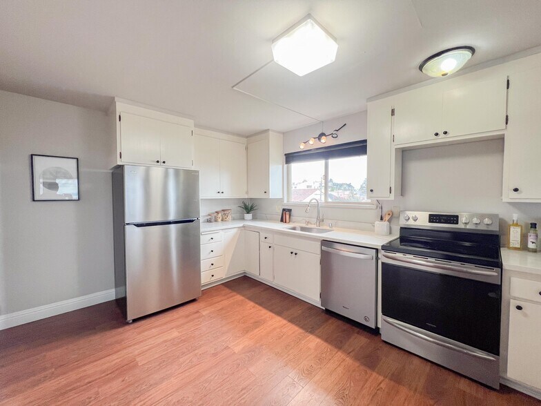 More Photos Of 1444 Walnut St, Berkeley Apartments For Sale