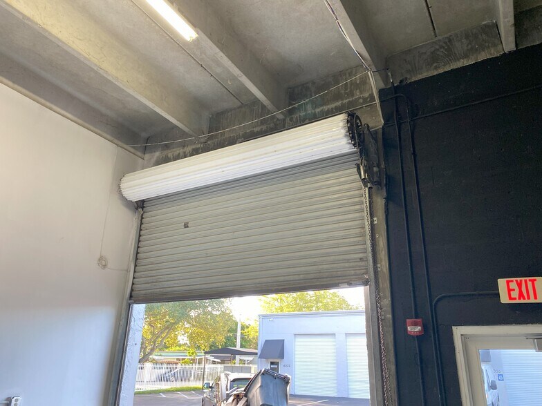 More Photos Of 4004 30th, Hollywood Flex For Lease