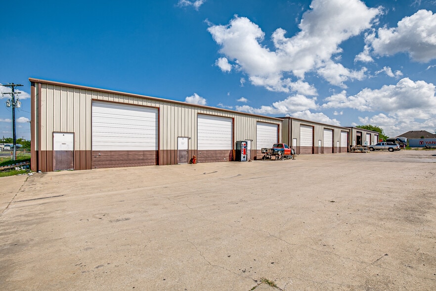 Primary Photo Of 14860 State Highway 205, Terrell Industrial For Sale