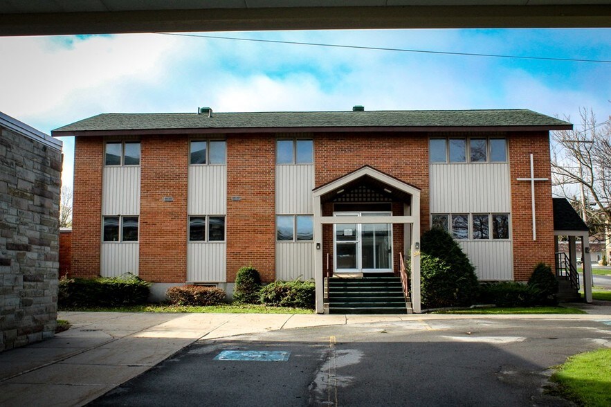 More Photos Of 306 W Main St, Malone Office For Sale