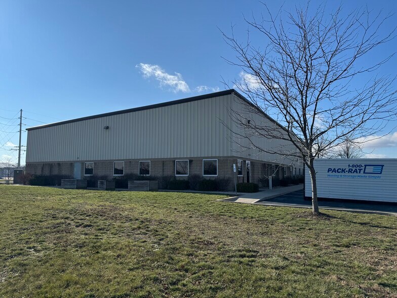 More Photos Of 1400 Commerce Pky, Franklin Warehouse For Lease