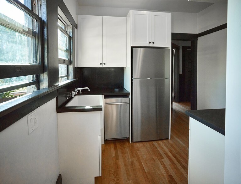 More Photos Of 931 Everett St, Los Angeles Apartments For Sale