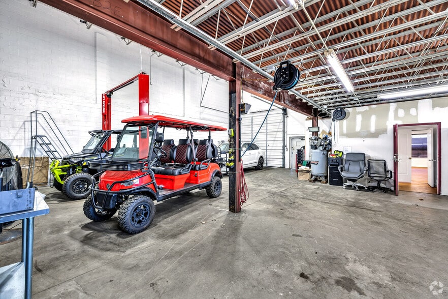 More Photos Of 245 Pennsylvania Ave, Virginia Beach Auto Repair For Lease