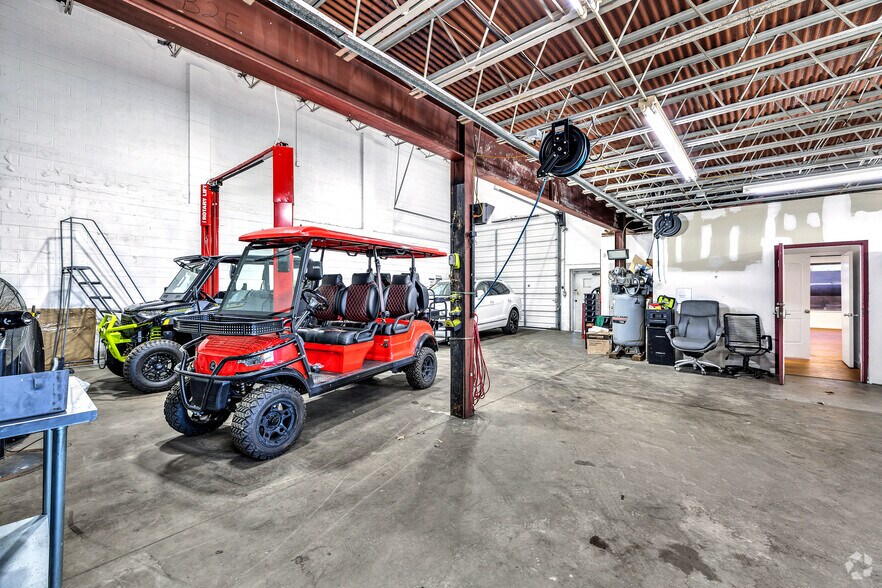 More Photos Of 245 Pennsylvania Ave, Virginia Beach Auto Repair For Lease