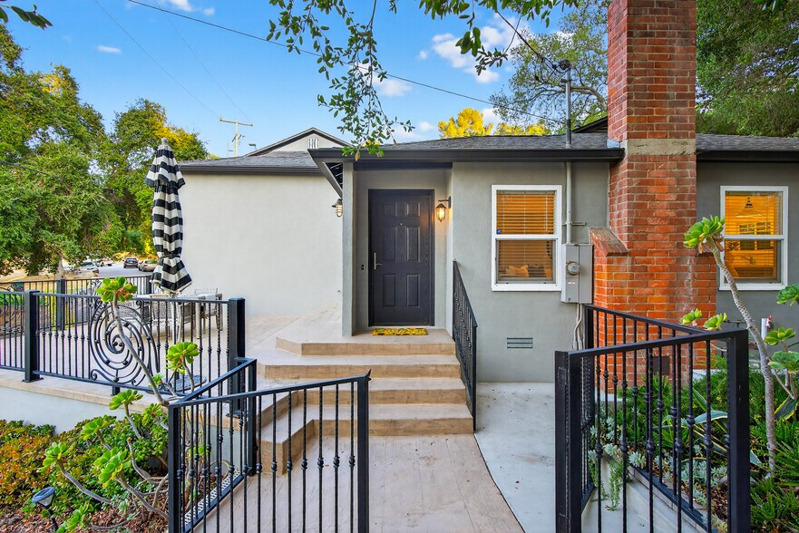 More Photos Of , Tujunga Multifamily For Sale