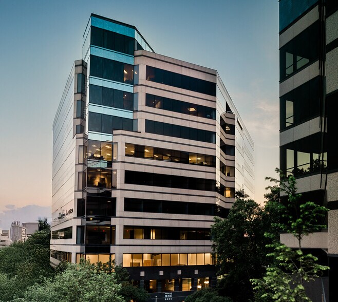 More Photos Of 5607 Glenridge Dr NE, Atlanta Office For Lease