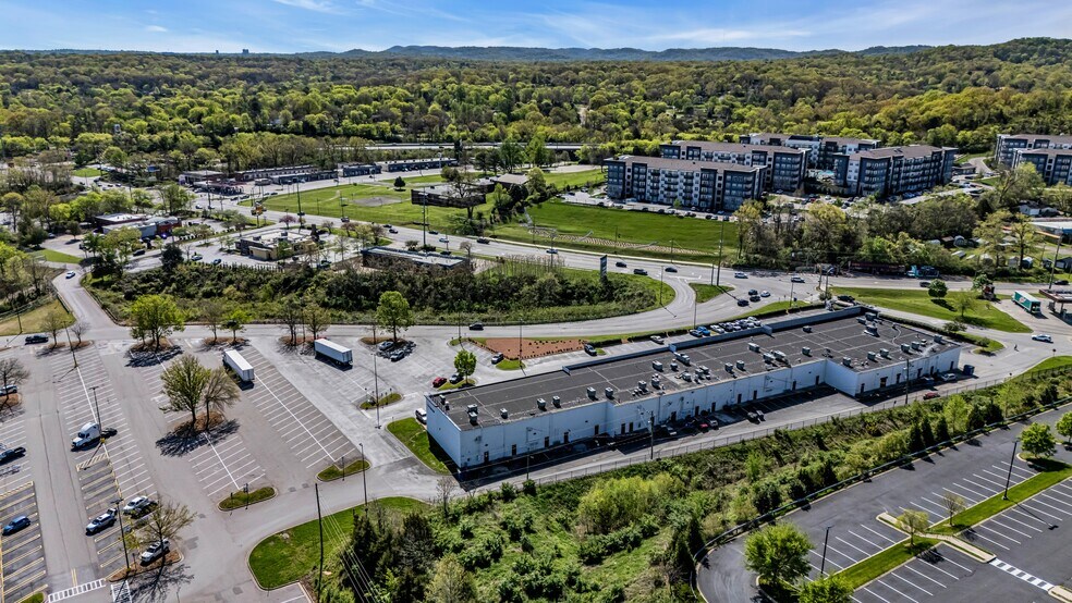 More Photos Of 7050-7088 Charlotte Pike, Nashville Unknown For Lease