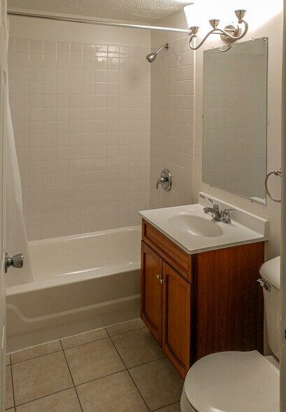 More Photos Of 949-953 E 86th St, Chicago Apartments For Sale