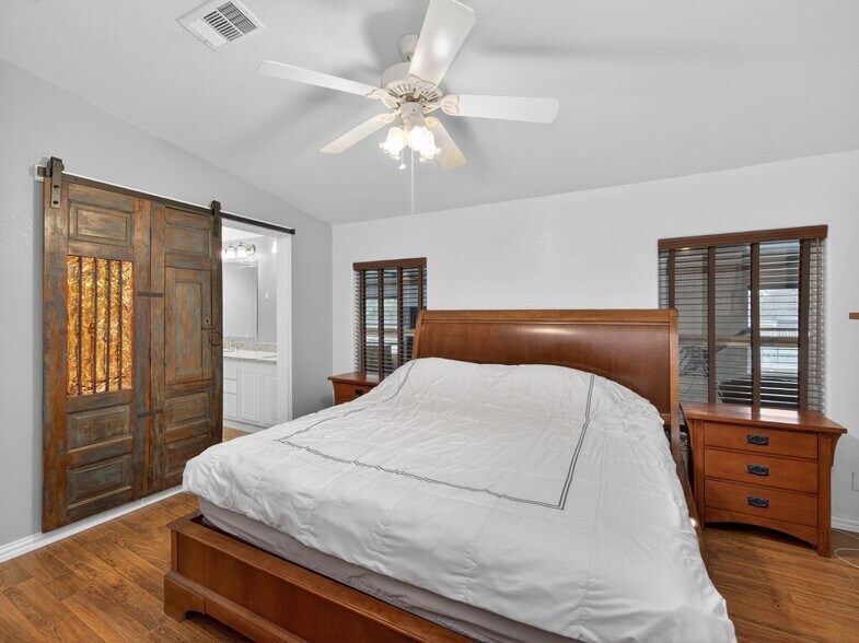 More Photos Of 279 Highline Dr, Bastrop Land For Sale