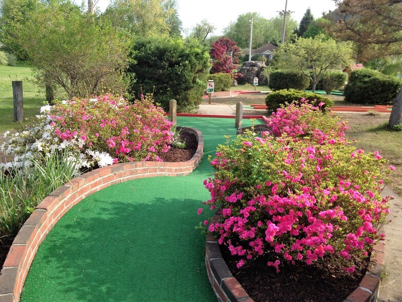 More Photos Of 15 Hospital Rd, Monson Golf Course Driving Range For Sale