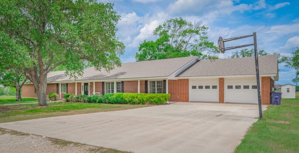 Primary Photo Of 1221 Pieper Rd, New Braunfels Land For Sale