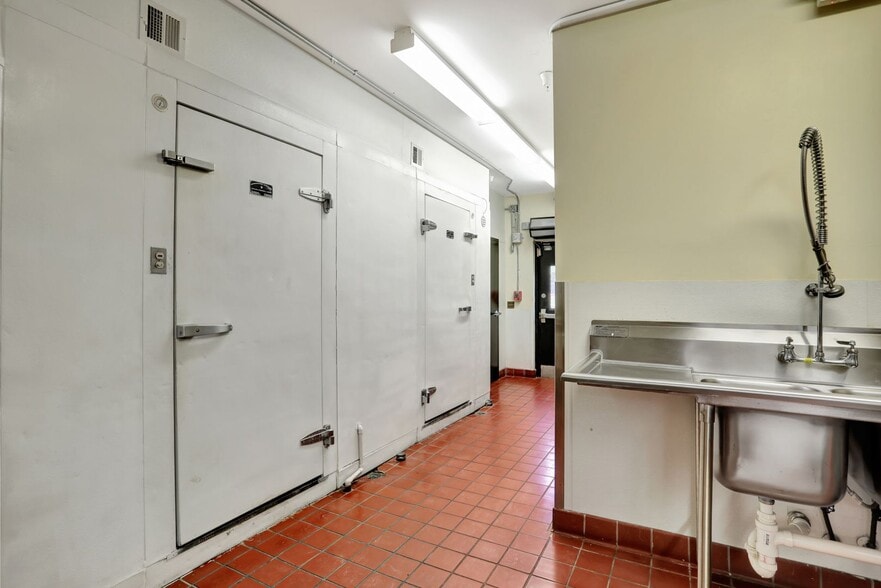 More Photos Of 959 SE 6th Ave, Deerfield Beach Schools For Sale