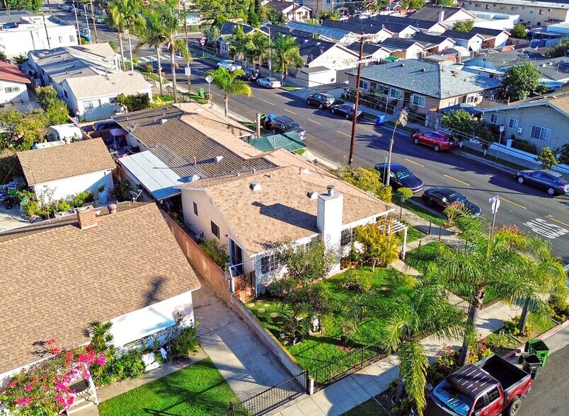 More Photos Of 1207 Bay View Ave, Wilmington Apartments For Sale