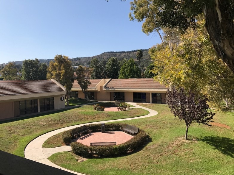 More Photos Of 2438 N Ponderosa Dr, Camarillo Medical For Sale