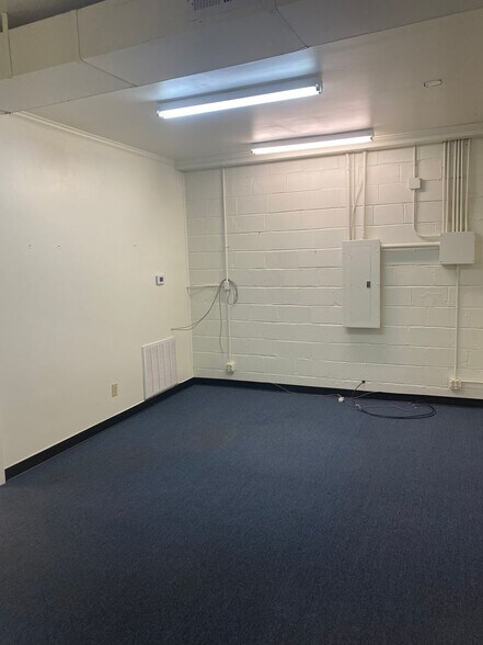 More Photos Of 809 Rhem St, Kinston Office For Lease