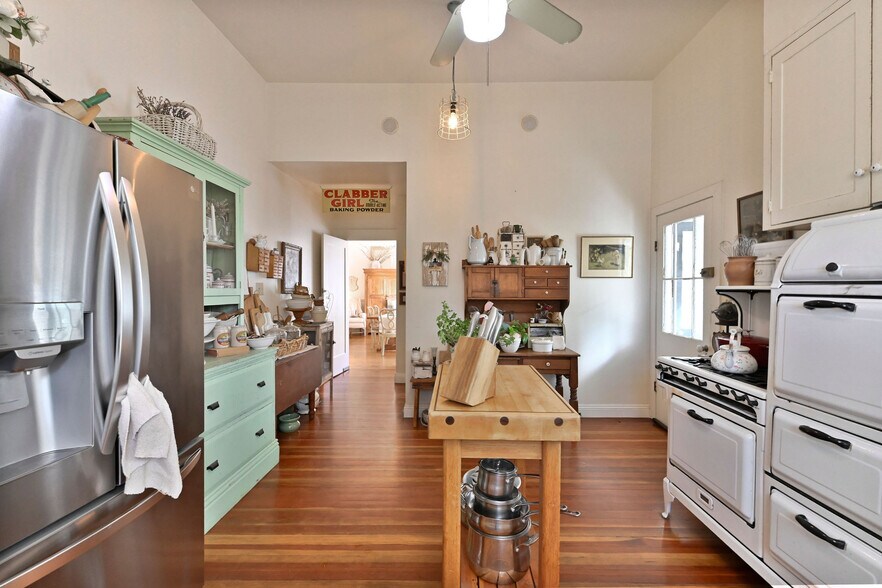 More Photos Of 68 Church Hill Rd, San Andreas Flex For Sale